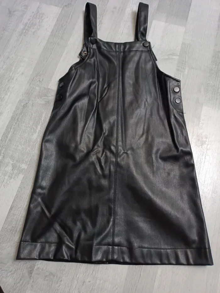 Robe simili