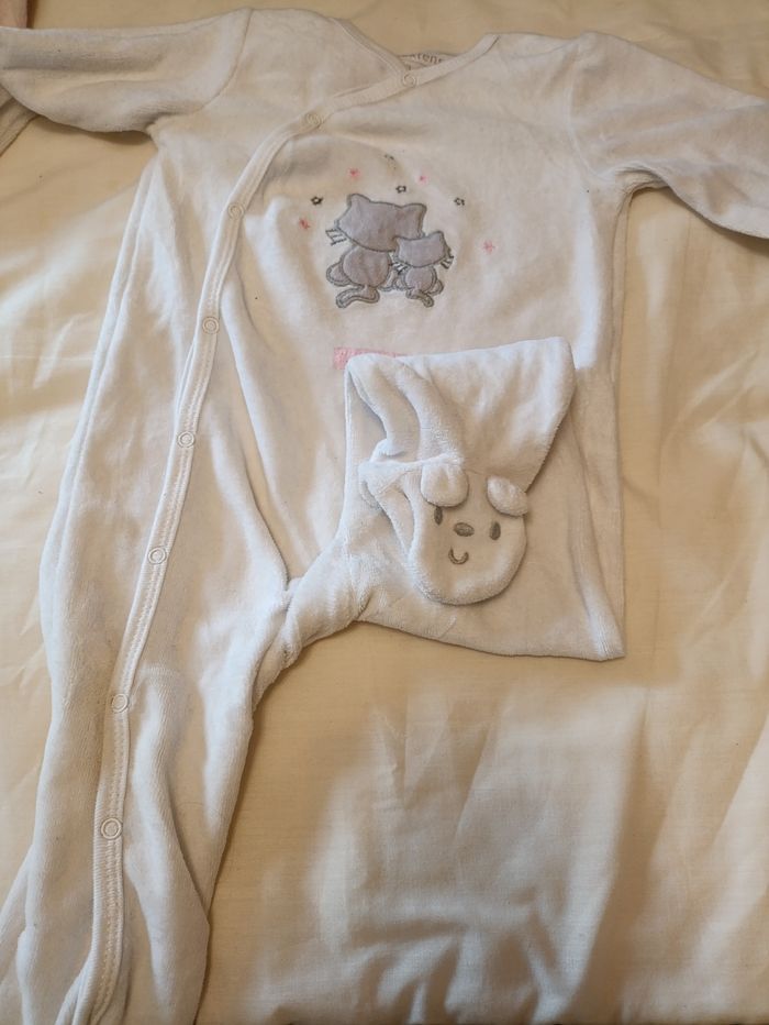 Pyjama 12 mois - photo numéro 3