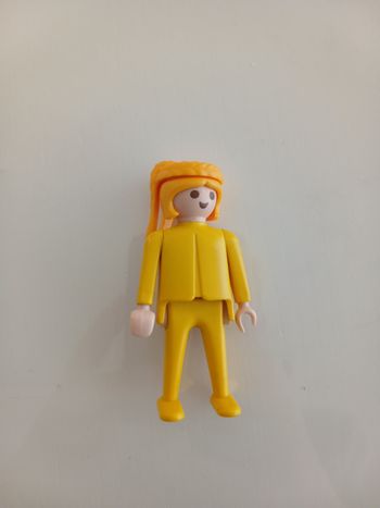 Figurine Playmobil Vintage - Personnage Jaune Monochrome (1974)