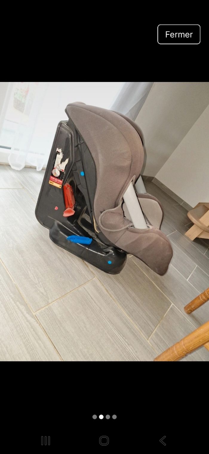 Siege auto - photo numéro 2