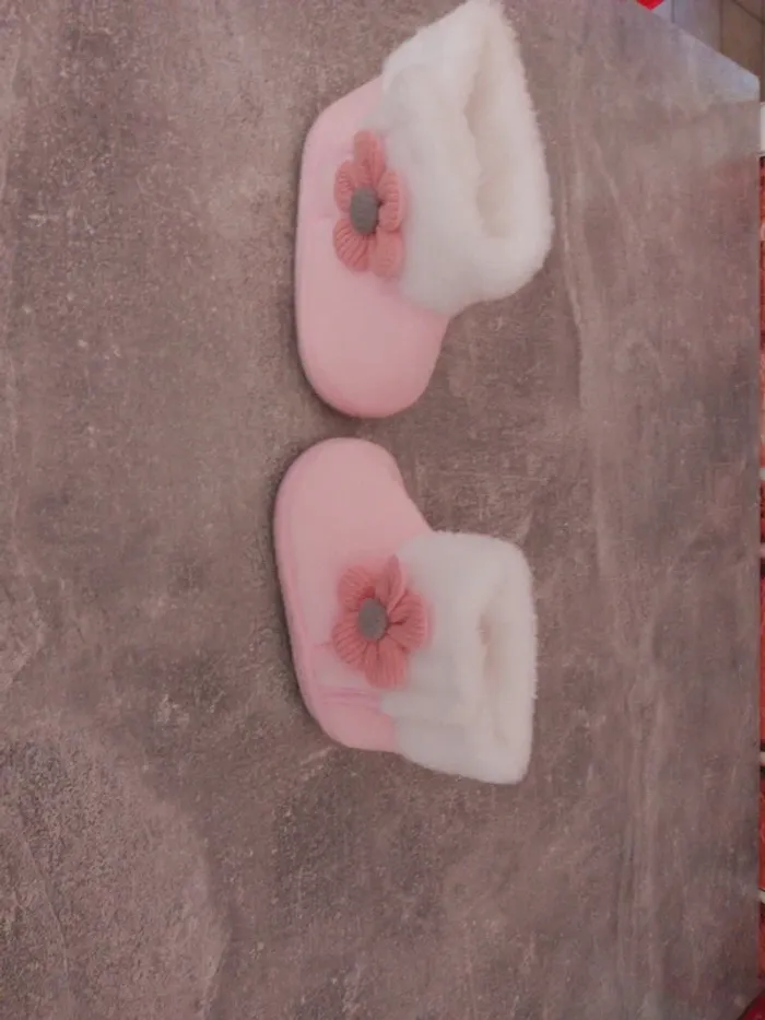 Chaussures bébé fille 9mois