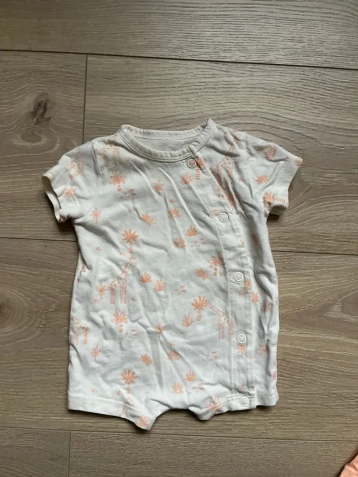 Lot de combi taille 0 - photo numéro 4