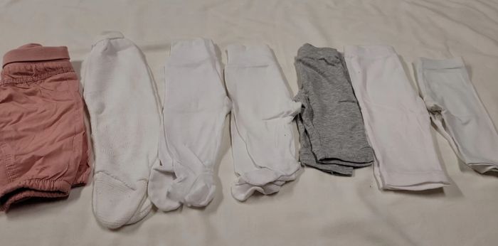 Lot de 7 divers pantalons fille 3mois