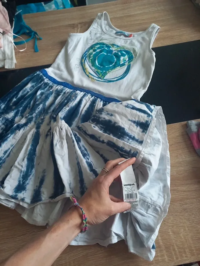 Robe desigual 11/12 ans - photo numéro 2