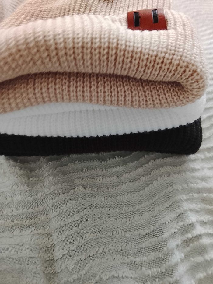 Iot de 3 bonnet pour bébé - photo numéro 4