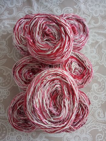 Lot de 8 Pelotes Fantaisies Multicolores (810g)