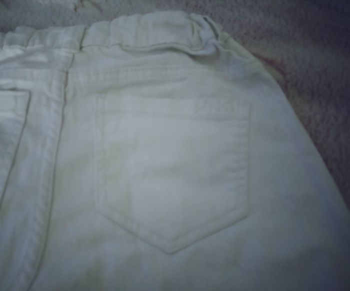 Jeans blanc "Mango" 9/10 ans 98% coton porté une fois - photo numéro 2