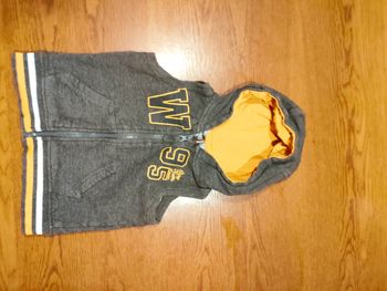 Veste survêtement sans manche 24mois