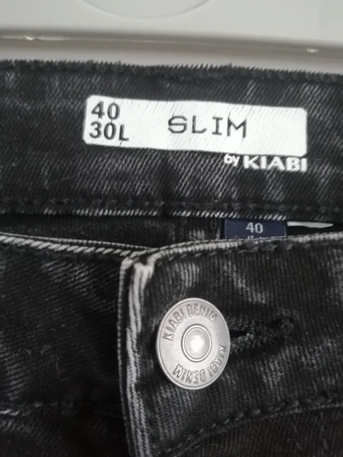 Jean slim noir - photo numéro 4