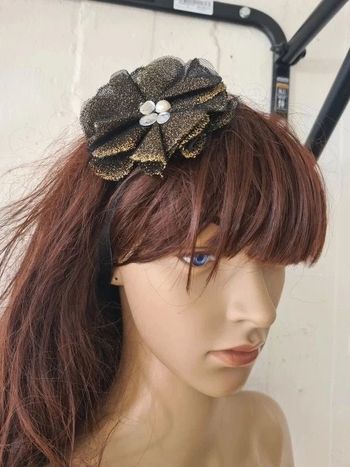 Headband bandeau style vvintage fleurie tulle dorée et strass