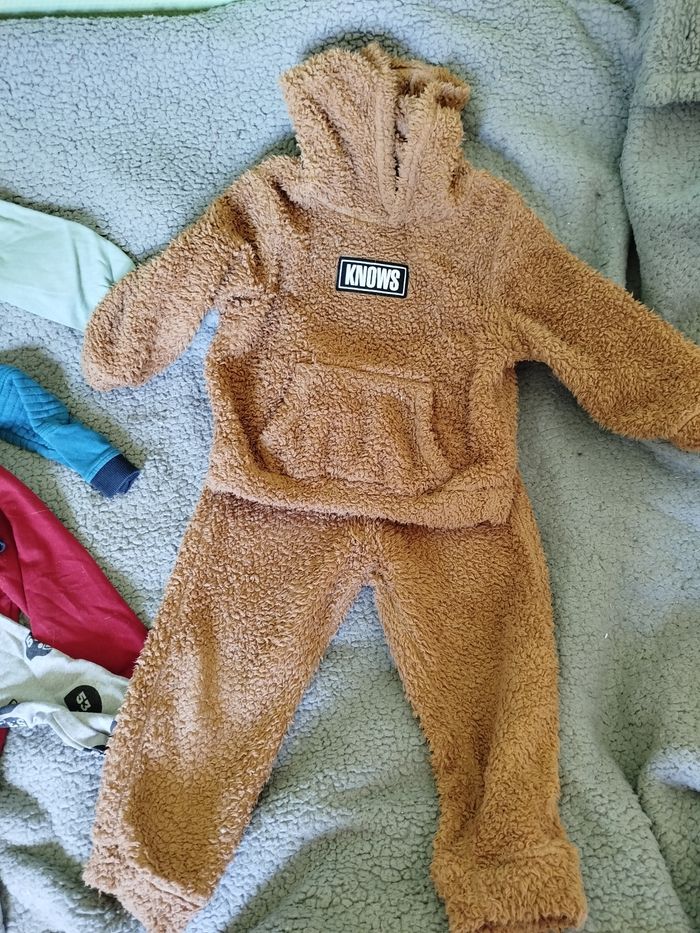 Sweat garçon 3 ans - photo numéro 2
