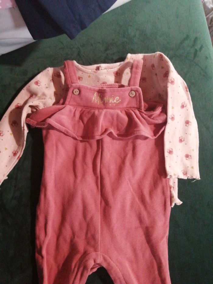 Ensemble salopette Minnie disney - photo numéro 2