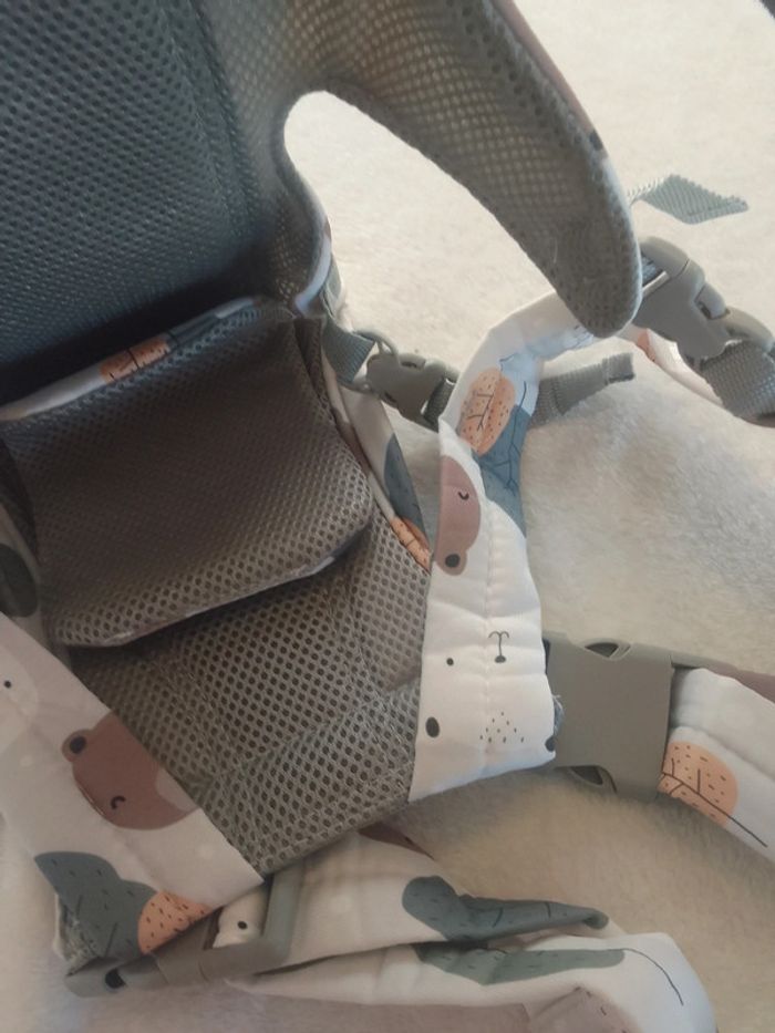 Porte bébé neuf - photo numéro 3