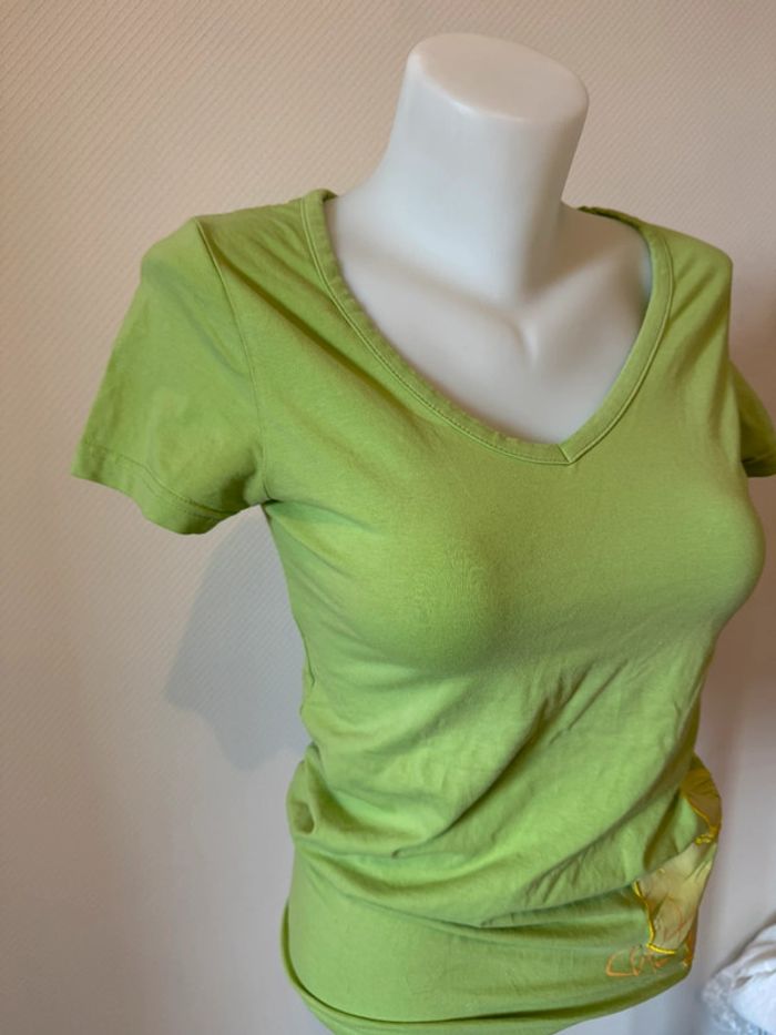 T- shirt vert en très bon état culture sud taille S - photo numéro 2