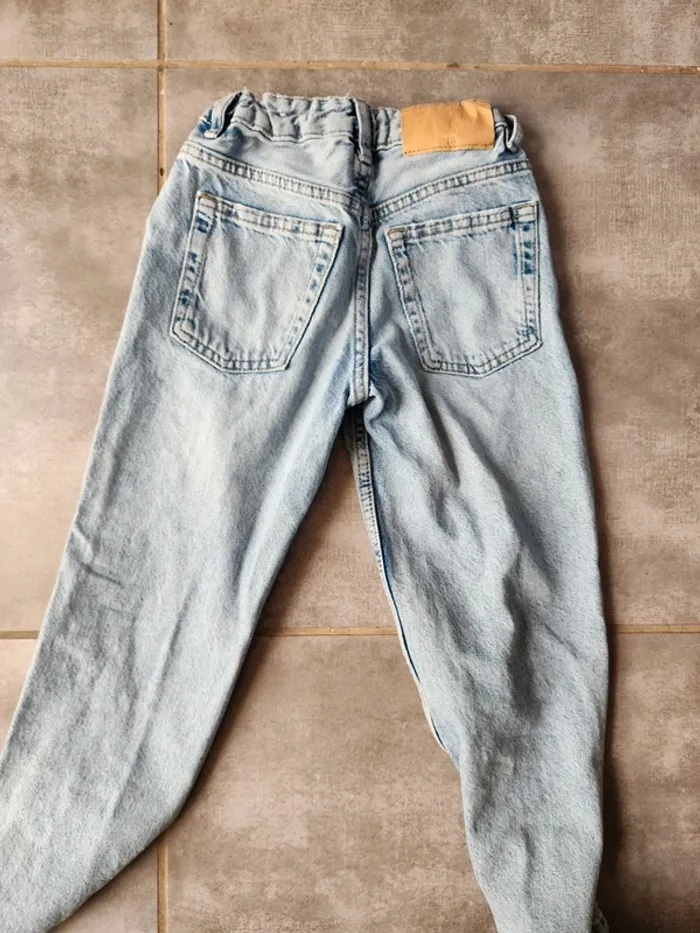 Jean wide leg zara 7 ans Très bon etat - photo numéro 2