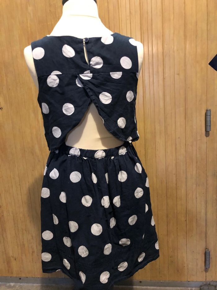 Très belle robe - photo numéro 2