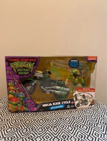 Tortues Ninja - Véhicule avec Figurine Exclusive Leonardo - 4 ans et +