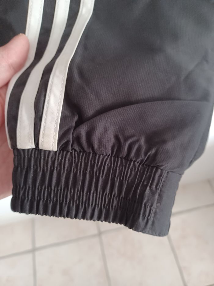 Veste Adidas Real Madrid – Champions League – Taille S/M adulte – Très bon état - photo numéro 5