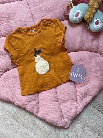 Tee shirt moutarde petite poire