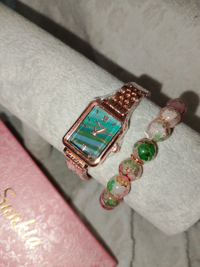 Tres belle montre rosegold  femme avec bracelet en perles de verre - photo numéro 13