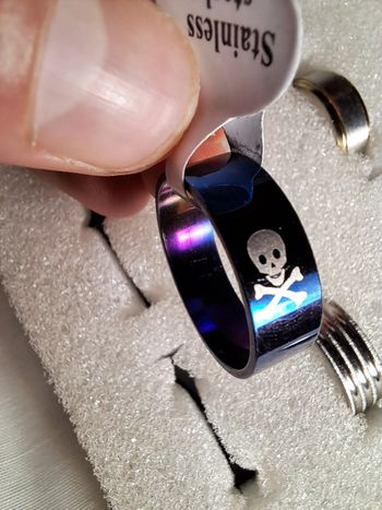 Bague acier inoxydable motifs