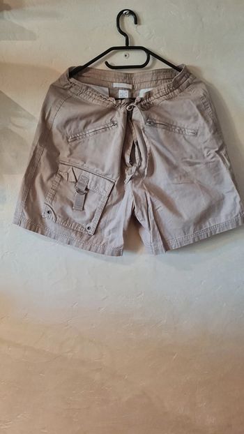 Short femme beige