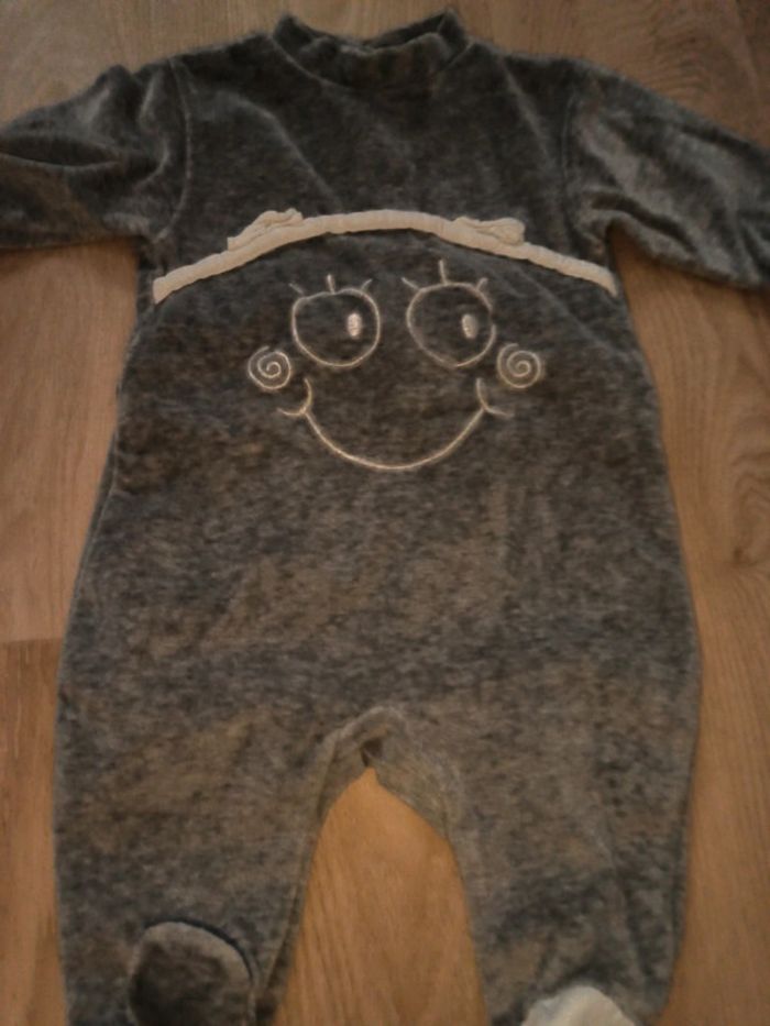 Pyjama - photo numéro 3