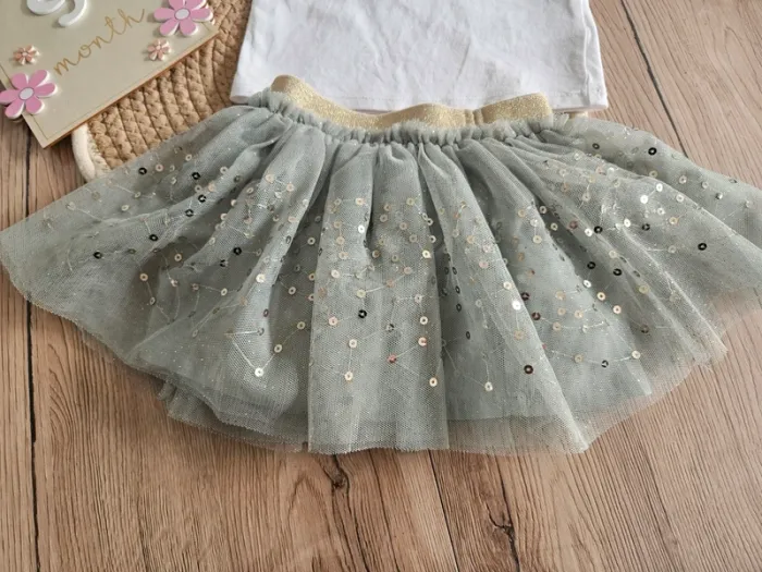 Ensemble cérémonie 9 mois - photo numéro 2