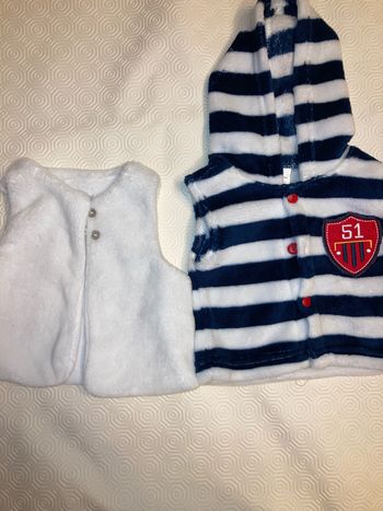 Lots de gilets sans manches