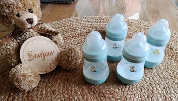 Lot de 4 biberons