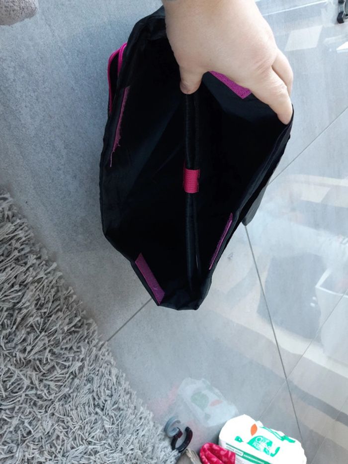 Pochette avec matelas a langer - photo numéro 8