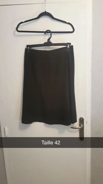 Jupe noir taille 42