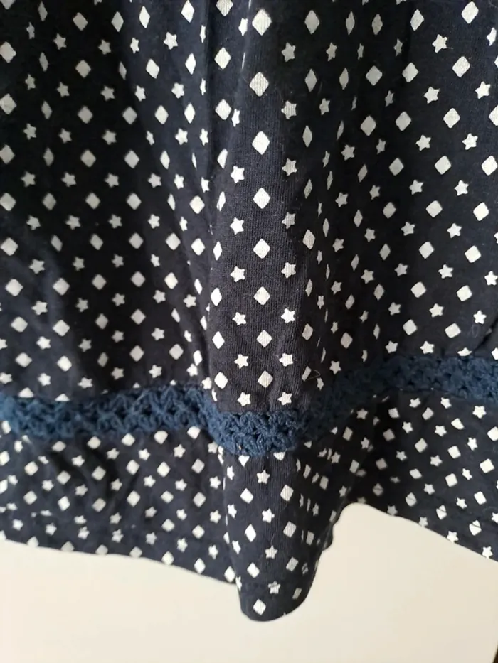 Petit haut bleu marine - photo numéro 5