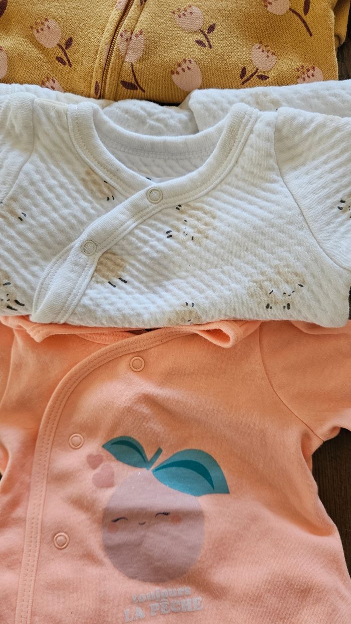 Lot de pyjamas - photo numéro 2