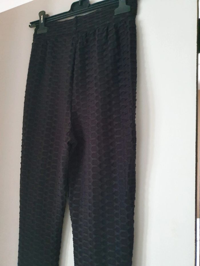 Pantalon évasé Neuf taille S/M - photo numéro 4