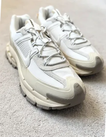 Nike Vomero Roam - Pale Ivory