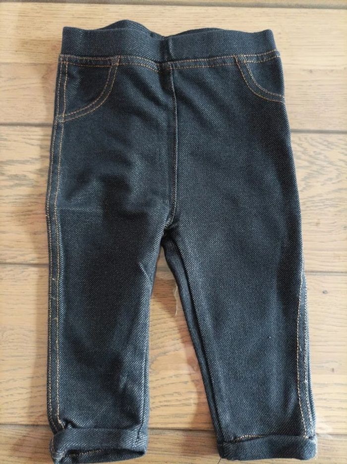Lot n°199 Legging 9 mois Influx - photo numéro 2