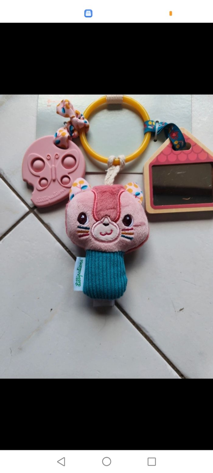 Jeanne le trousseau de clés lilliputiens - photo numéro 3