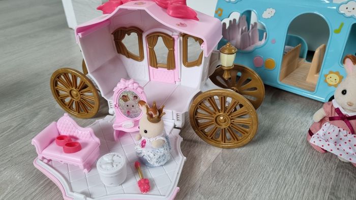 Lot Sylvanian Families carosse famille et bus - photo numéro 6