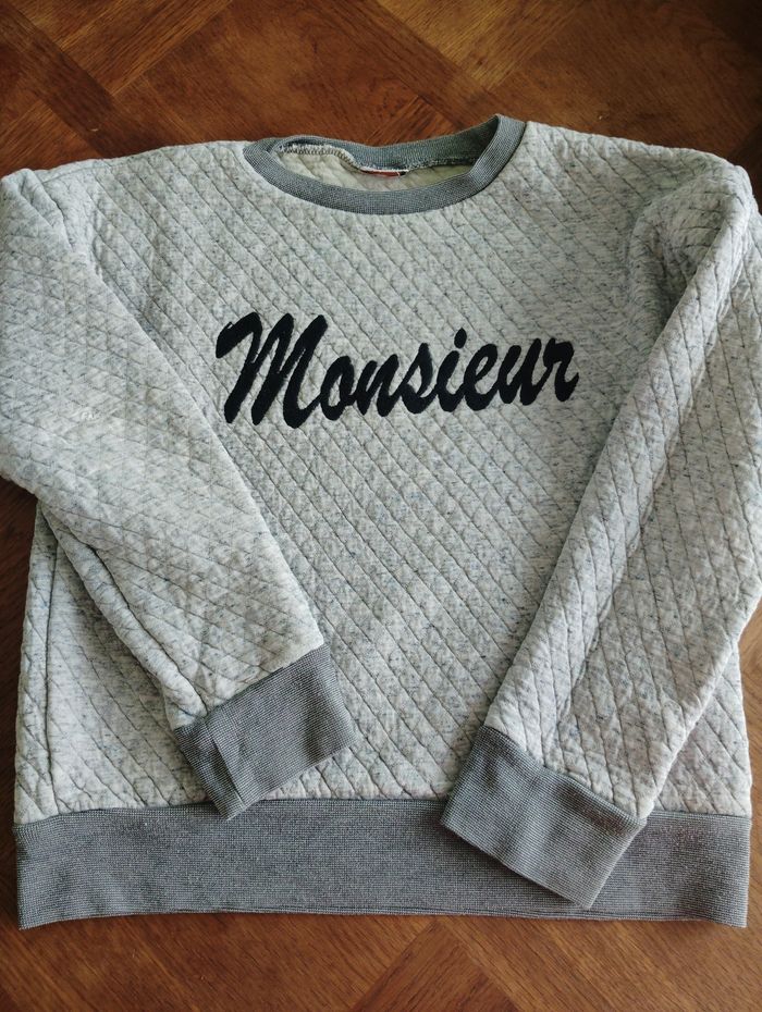 Lot pulls et Tee shirt manches longues - photo numéro 3