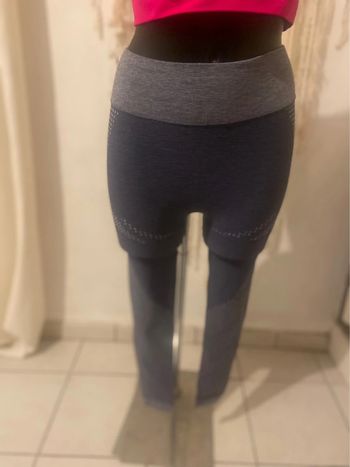 Legging de sport bleu gris