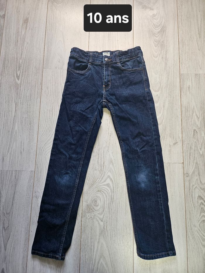 Jeans taille 10 ans kiabi