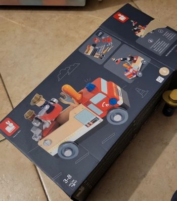 Camion de pompiers brico kids janod 