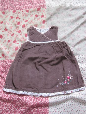 Robe velours fines raies chocolat 9 mois