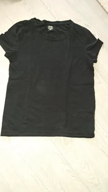 T-shirt noir, Kiabi taille XS