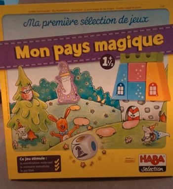 Boîte de plusieurs jeux mon pays magique de haba