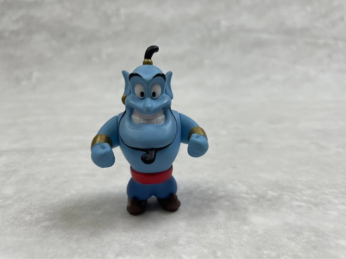 Mini figurine disney le genie d’Aladin. - photo numéro 3