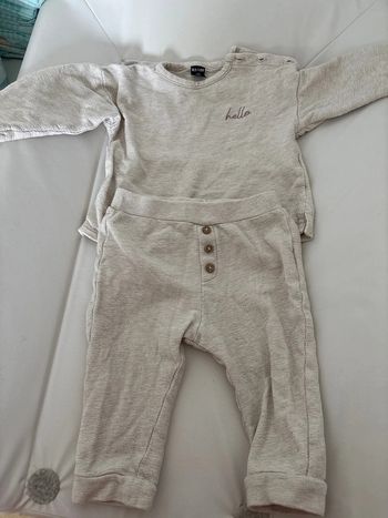 Ensemble beige