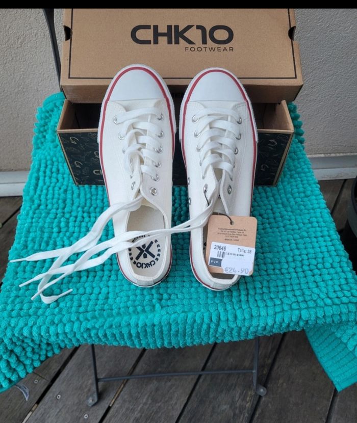 Baskets CHK10 blanches - photo numéro 2