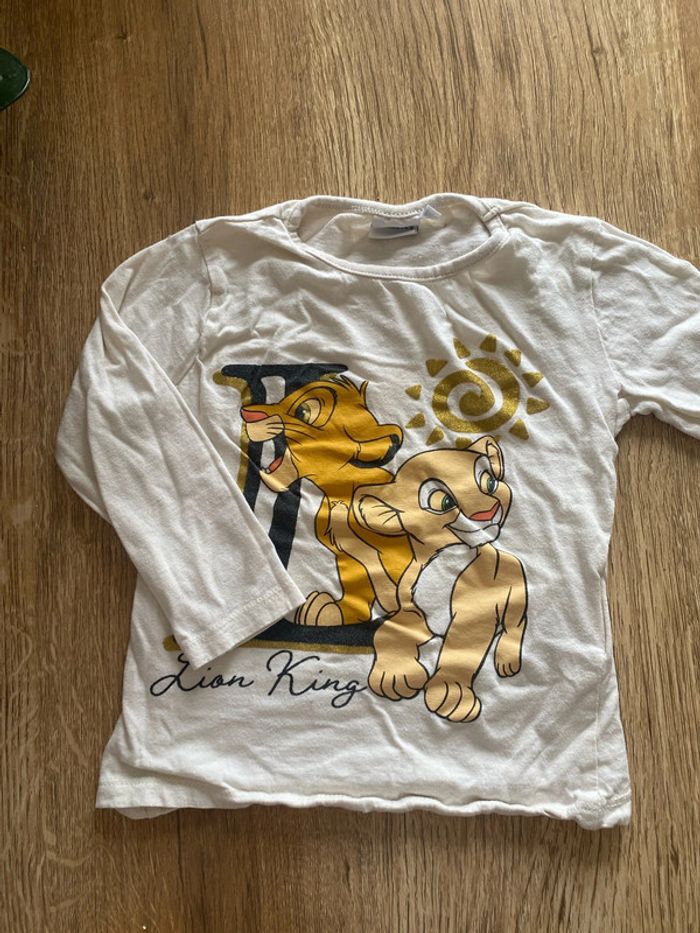 T-shirt manche longue taille 3 ans